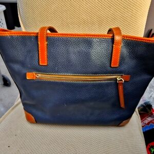 Dooney & Bourke Tote Navy